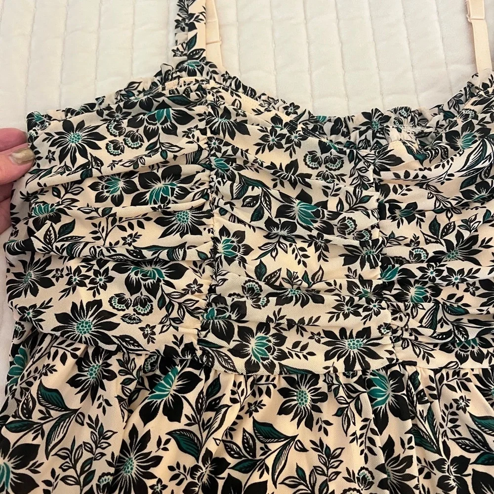NWT Torrid Babydoll Stretch Mesh Floral Top - Picture 3 of 8